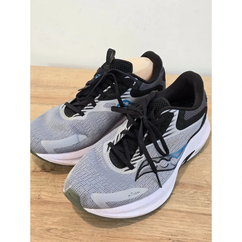 Saucony Axon 2 Mens Size 10.5 Running Shoes Grey Black PWRRUN Sneakers S20732-15